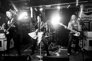 EXCLUSIVE LIVE VIDEO: We Won't Stop @ Cafe De Cactus Hengelo